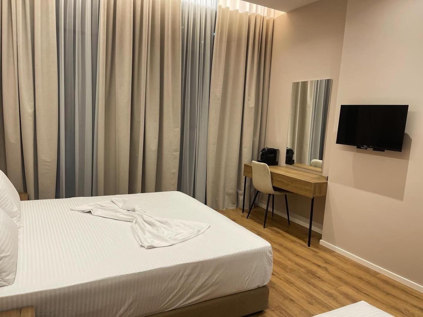 Aparthotel Dia Mare Deluxe Wlora Zewnętrze zdjęcie