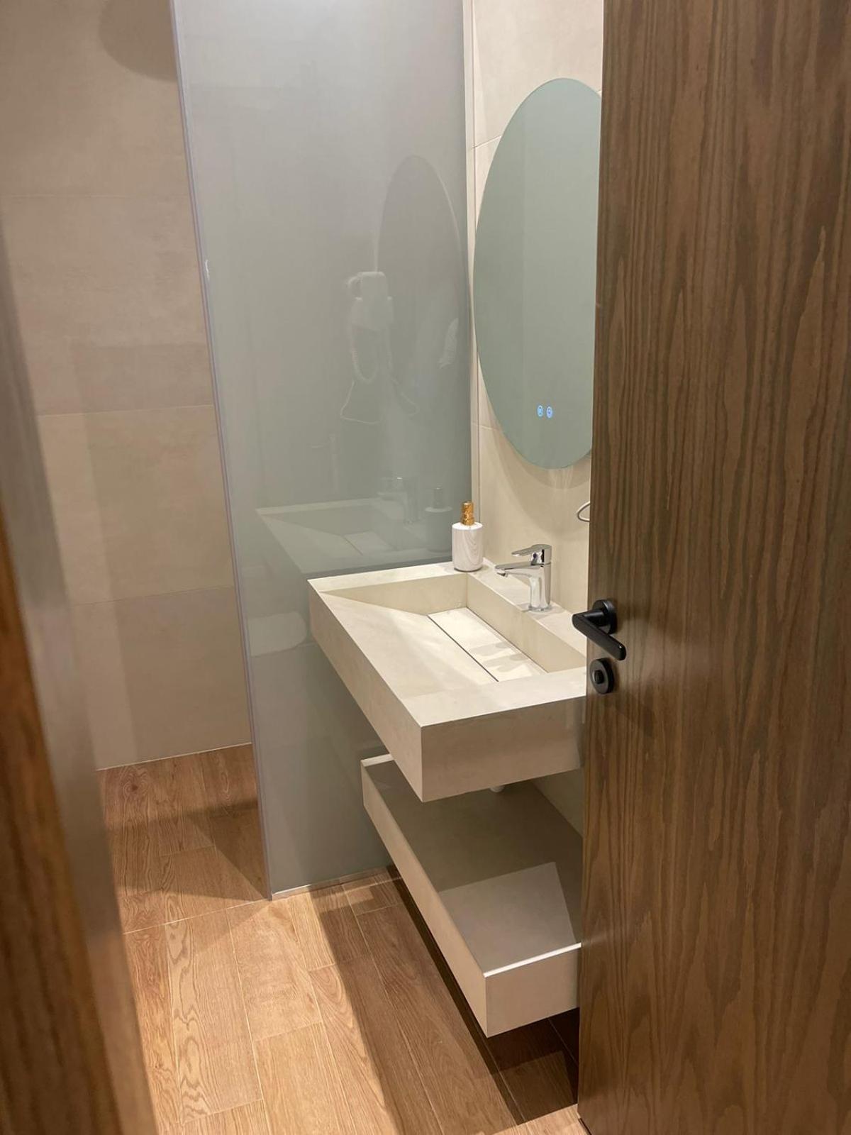 Aparthotel Dia Mare Deluxe Wlora Zewnętrze zdjęcie